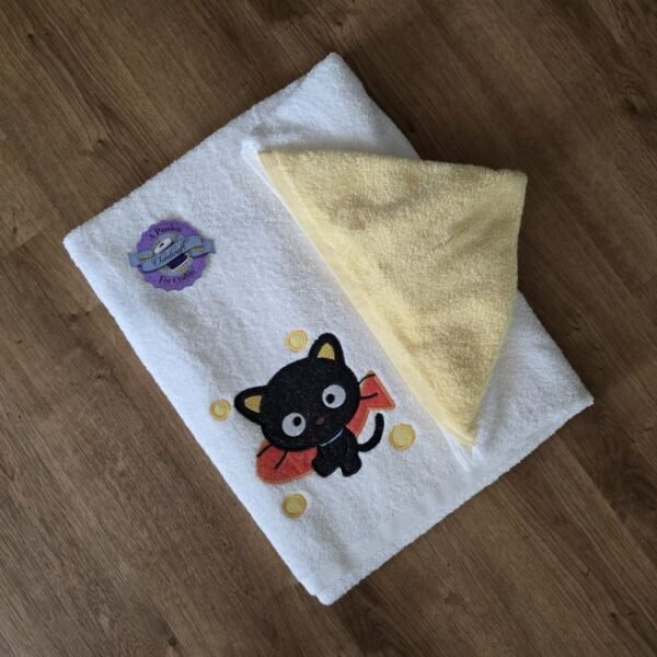Applique Chococat Fish – Personalized Kids Hooded Bath Towel