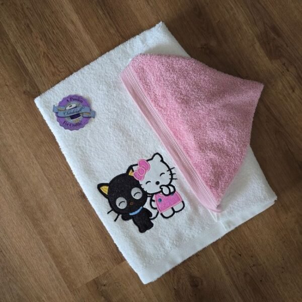 Applique Best Friends – Personalized Kids Hooded Bath Towel