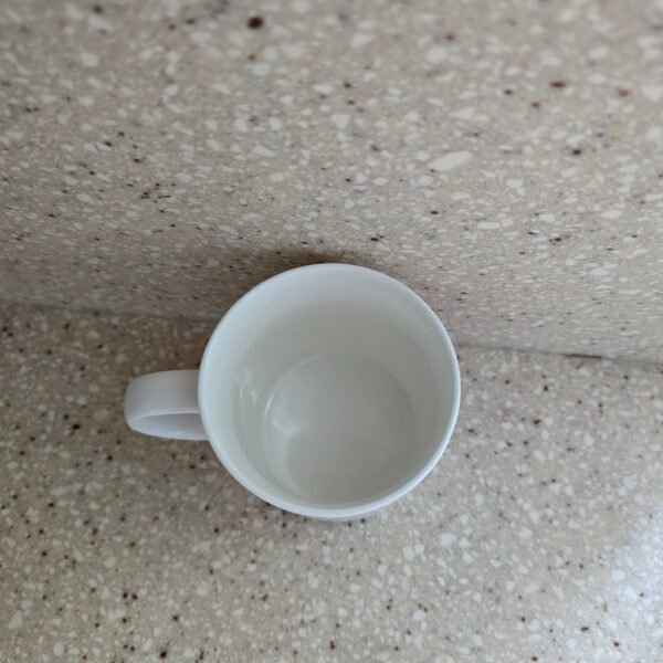 Starbucks 2014 Red Starburst Coffee Cup - Image 4