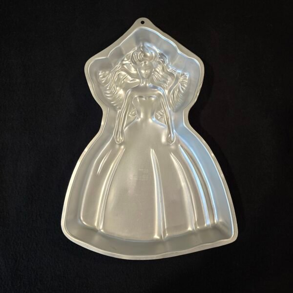 Wilton Barbie Princess Cake Pan 2105-2551 - Image 2