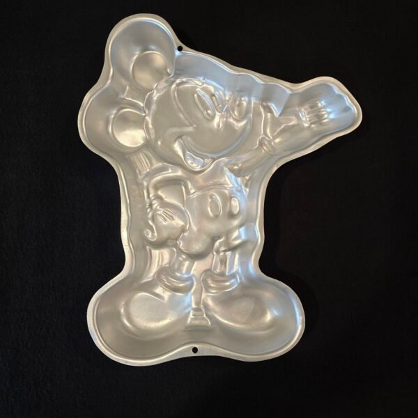 Wilton Mickey Mouse Disney Cake Pan 2105-3601 - Image 2