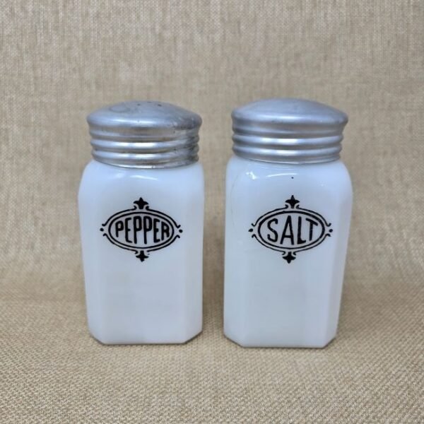 Hazel-Atlas Black Shield Salt and Pepper Shaker Set