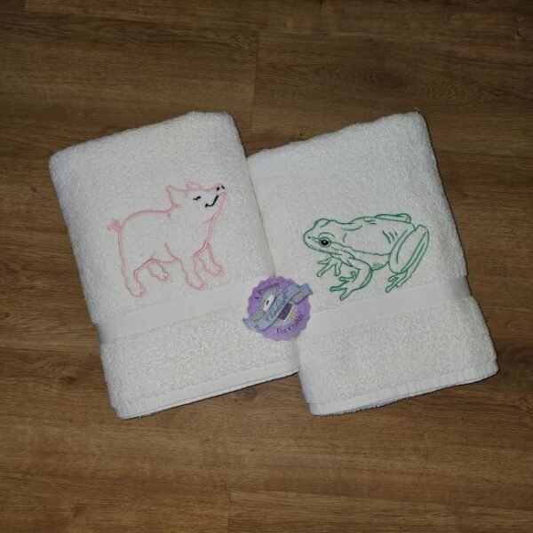 Frog and Pig Bath Towel Set