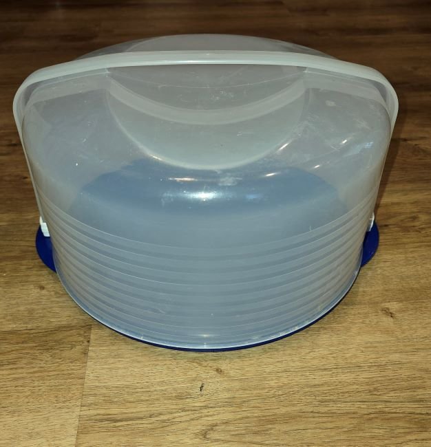 Blue Tupperware Cake Taker - Image 3